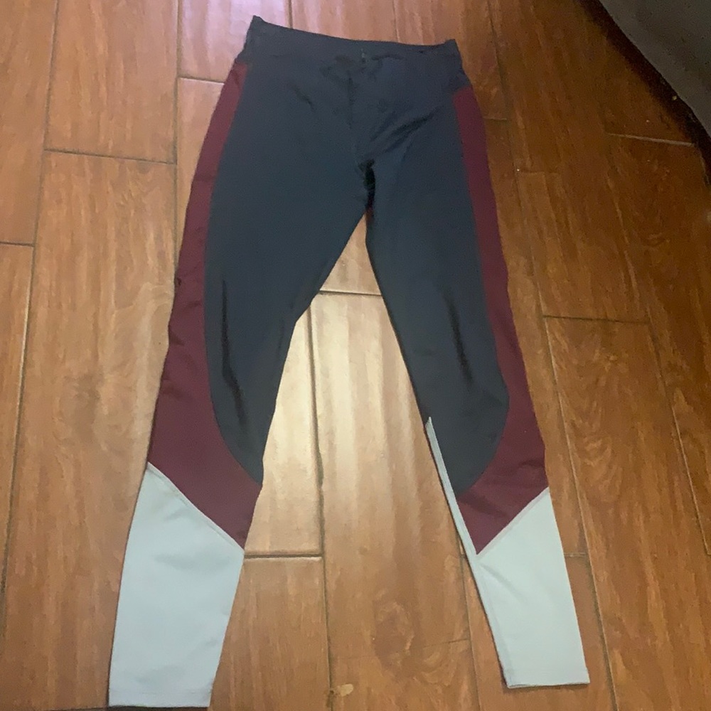 XS Tall petite Women’s Kyodan Grey,‎ and Maroon Leggings